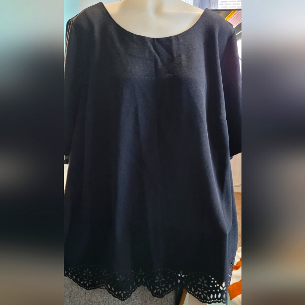 Torrid Nwt Elegant Black Women's Top